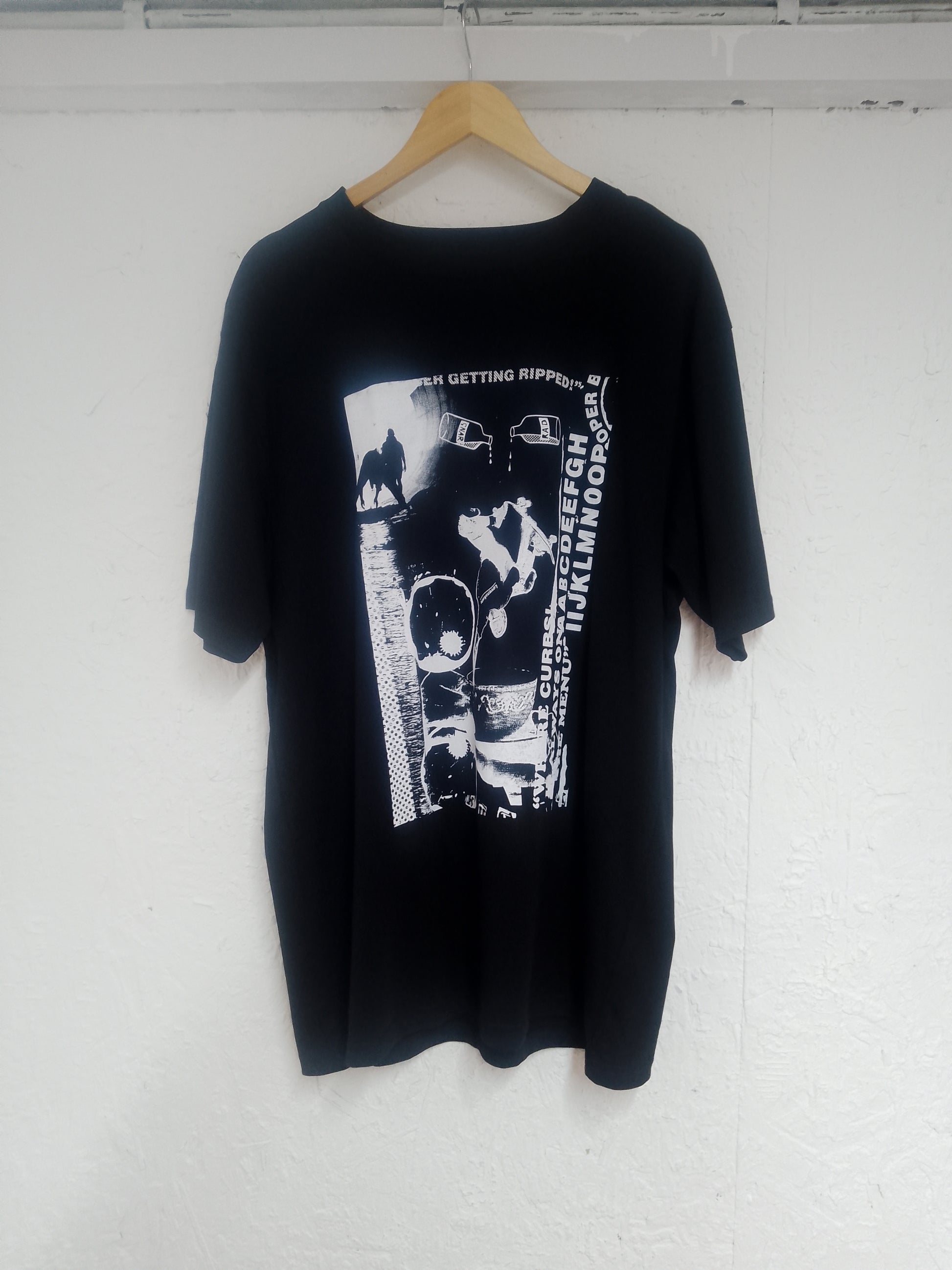 Love n skate ‘DRINK TEA, MASH UP’ by Stu Smith image 0