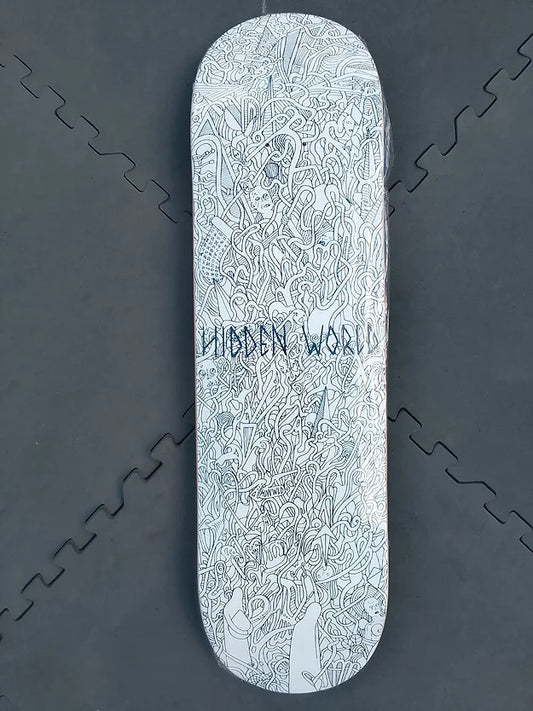 Hidden world skateboards 8.5'