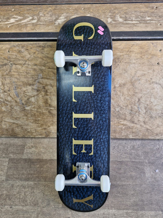 Gallery Skateboard Shop choice complete 8.5